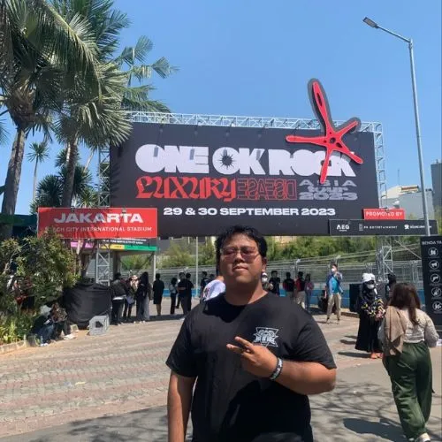 Chief Executive Officer (CEO)